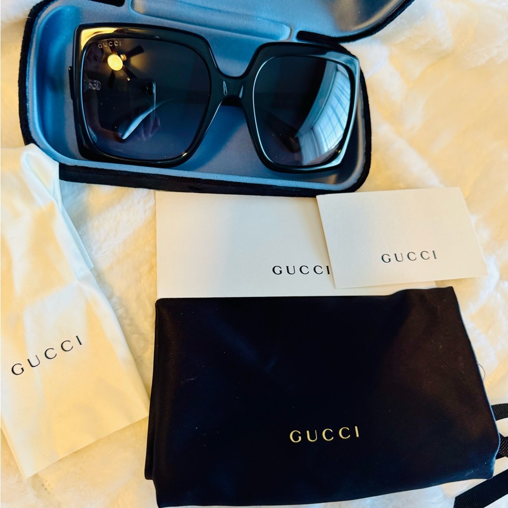Gucci Black Square Sunglasses